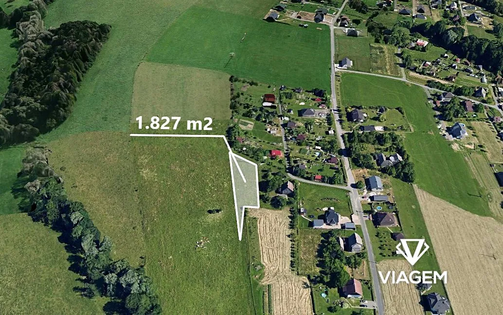 Prodej pole 1827 m²